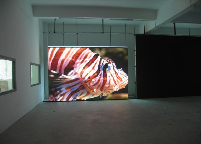 High Resolution LED Digital Display Screens , Advertising LED Screen Video Wall